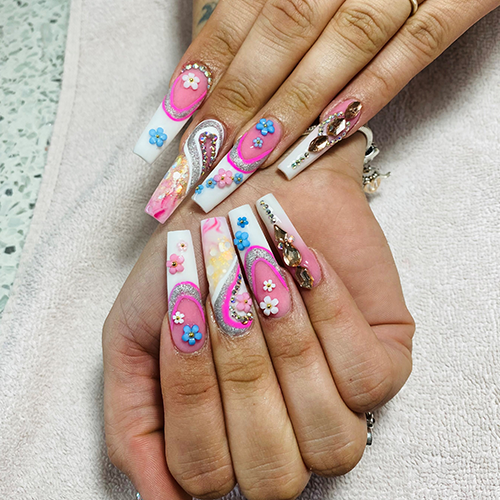 DC-NAILS-SPA-&-WAXING.png14